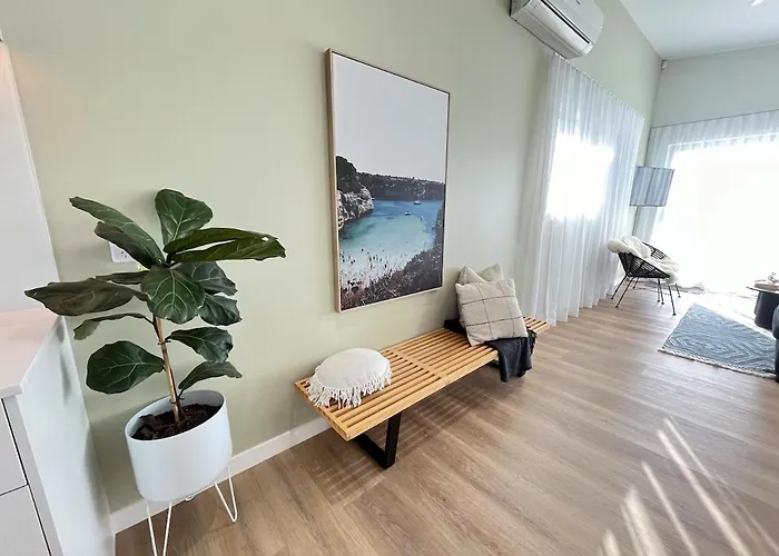 Jandals & Joy Lakefront Retreat Holiday home *