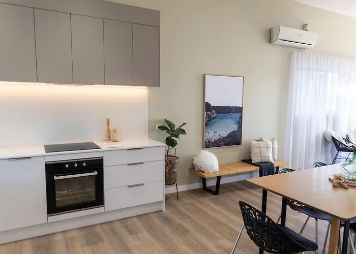 Jandals & Joy Lakefront Retreat Holiday home Rotorua