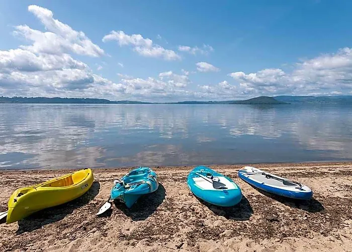 Holiday home Jandals & Joy Lakefront Retreat Rotorua