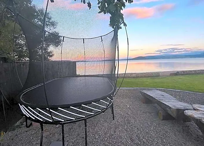 Holiday home Jandals & Joy Lakefront Retreat